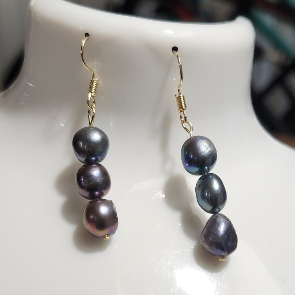 Elegant Black Genuine Pearl Drop Earrings
